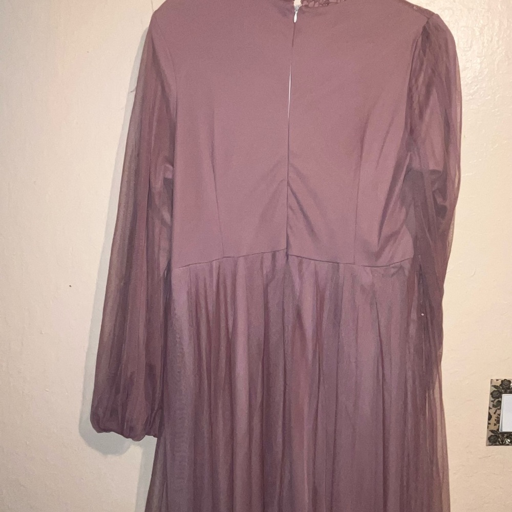 UrbanModesty Mauve Lace Dress - Picture 6 of 7